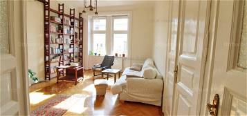 Budapesti lakás eladó, Vízivárosban, 3 szobás