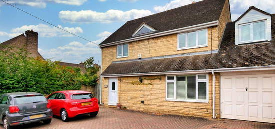 5 bedroom semi-detached house