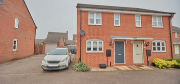 2 bedroom semi-detached house for sale