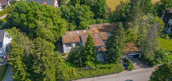 Architektonisches Meisterwerk -  Arztvilla mit Innenpool in bester Wohnlage -  Nähe der Klinik in Pfarrkirchen