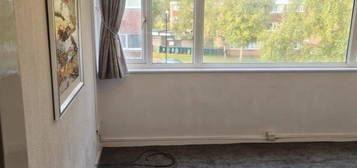 Flat to rent in Greendale Road, Coventry CV5