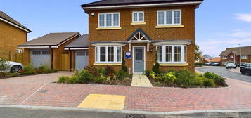 4 bed detached house for sale