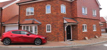 Semi-detached house to rent in Woodacres Way, Hailsham BN27