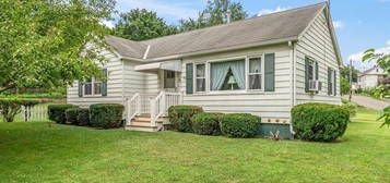 16 Union Tpke, Hudson, NY 12534