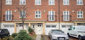 4 bedroom terraced house for sale