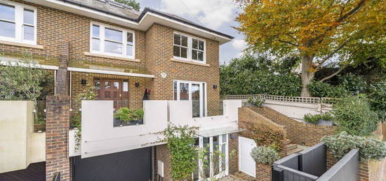 Property to rent in Seymour Road, London SW19