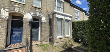 4 bedroom terraced house