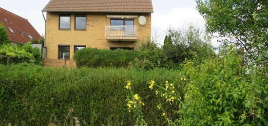 Einfamilienhaus mit Einliegerwohnung auf großem Grundstück
in Garbsen / Osterwald