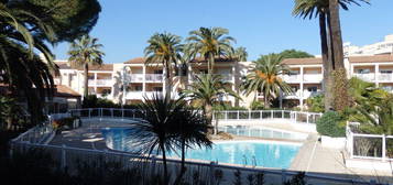 T2 30 m² + parking + piscine & tennis