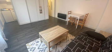 Location appartement 1 pièce 25 m²