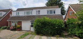 5 bed semi-detached house for sale