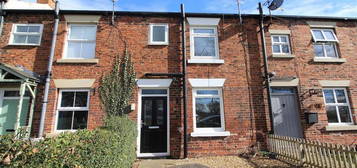 2 bedroom terraced house to rent