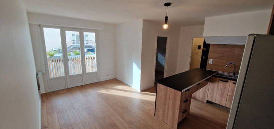 Appartement F2 entièrement rénové