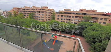 Piso en venta en Carrer del General Prim, Zona Campus Universitario