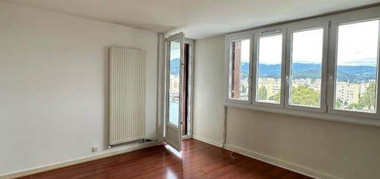 Appartement  à vendre, 3 pièces, 1 chambre, 68 m²