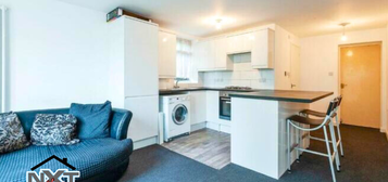 1 bedroom ground floor flat for sale