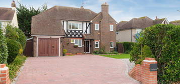 5 bed detached house for sale