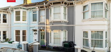 Terraced house to rent in Byron Street, Hove BN3