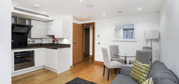 Flat to rent in Jerome House, Marylebone NW1