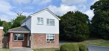 5 bed detached house to rent