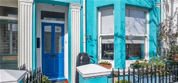 Terraced house to rent in Freshfield Place, Brighton BN2