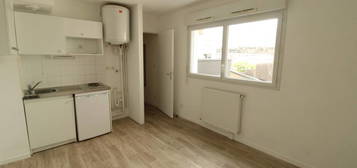 Location appartement 1 pièce 19 m²