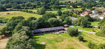 3 bed barn conversion for sale