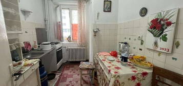 52000 EURO negociabil !! Apartament 2 camere ULTRACENTRAL etajul 2