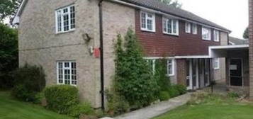 2 bed flat to rent