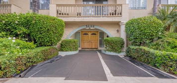 5400 Lindley Ave Unit 311, Encino, CA 91316