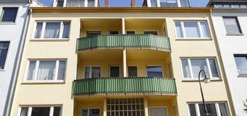 3-Zimmer-Wohnung mit Loggia und Balkon + provisionsfrei +