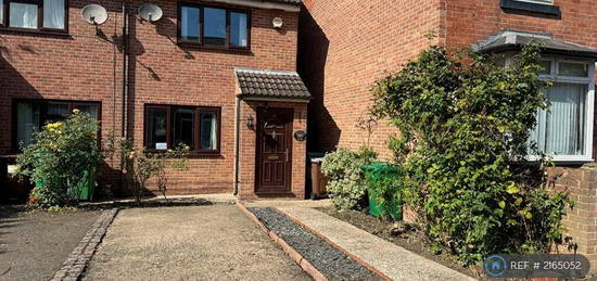 2 bedroom semi-detached house