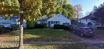 384 Mountain Ave, North Plainfield, NJ 07062