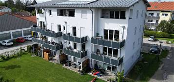 Neuwertige 3-Zimmer-Wohnung mit großzügigem Balkon in Traunstein!