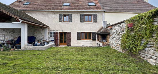 Maison 8 pièces 185 m²