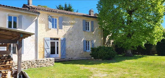 Maison  à vendre, 5 pièces, 3 chambres, 145 m²