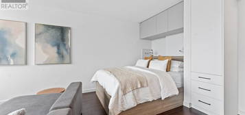 1402 445 W 2ND AVENUE, Vancouver, British Columbia 
