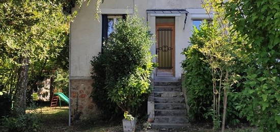 Maison  à louer, 5 pièces, 3 chambres, 88 m²