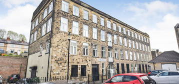 Flat to rent in Britannia Wharf, Bingley BD16