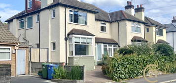 5 bed semi-detached house for sale