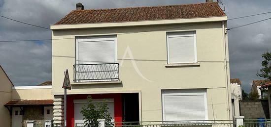 Maison  à vendre, 5 pièces, 3 chambres, 100 m²