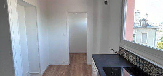 Appartement rénové 56m2