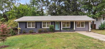 3226 Convair Ln, Decatur, GA 30032