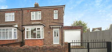 3 bedroom semi-detached house