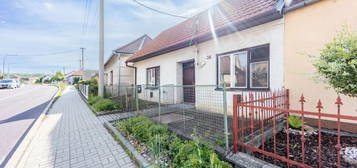 Rodinný dům, 83 m² + 248 m² pozemek, Brněnská, Dobšice
