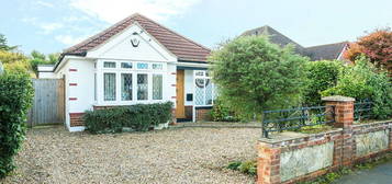 Bungalow for sale in Crescent Road, Shepperton TW17