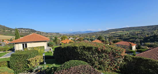 Maison de plain pied avec sous-sol complet