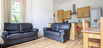 3 bedroom apartment to rent