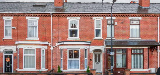 3 bedroom terraced house for sale