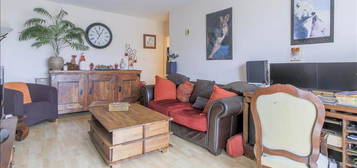 Appartement  à vendre, 3 pièces, 2 chambres, 70 m²